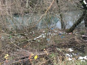 Malý Dunaj, Slovnaft bordel odpadky a skládka
